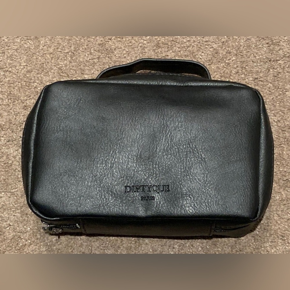 Rare Diptyque Qatar Airways Business Class Brand New Top Handle Amenity Kit Bag